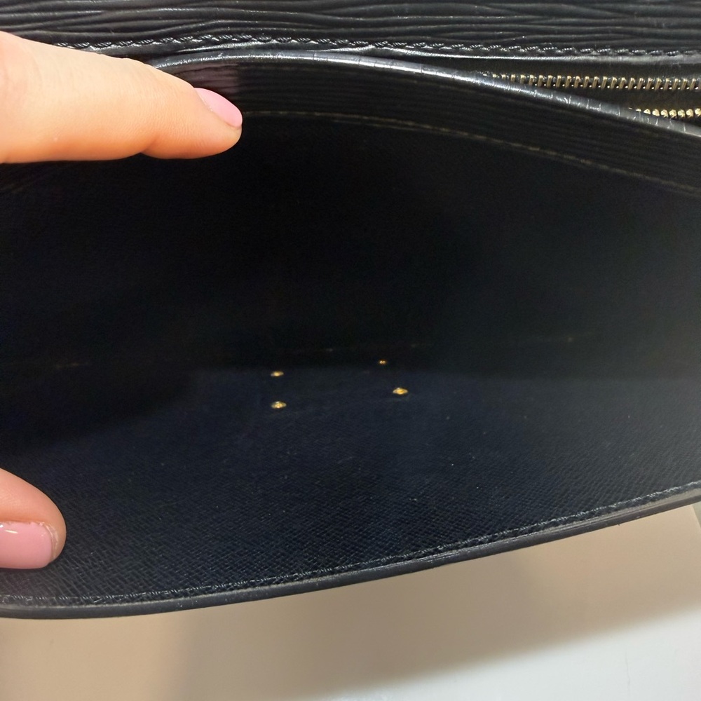 Louis Vuitton Black Epi Pochette Sellier Dragonne Clutch - Picture 8 of 11